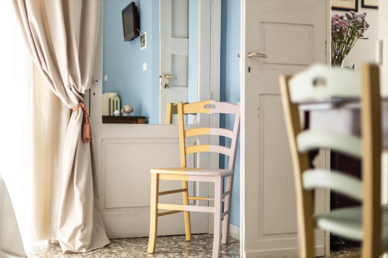 Palazzo Dante Bed & Breakfast อัลลิสเต ภายนอก รูปภาพ