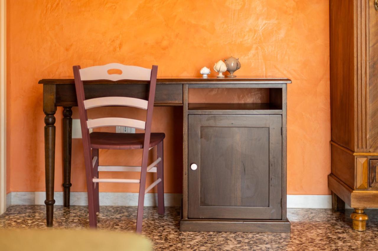 Palazzo Dante Bed & Breakfast อัลลิสเต ภายนอก รูปภาพ