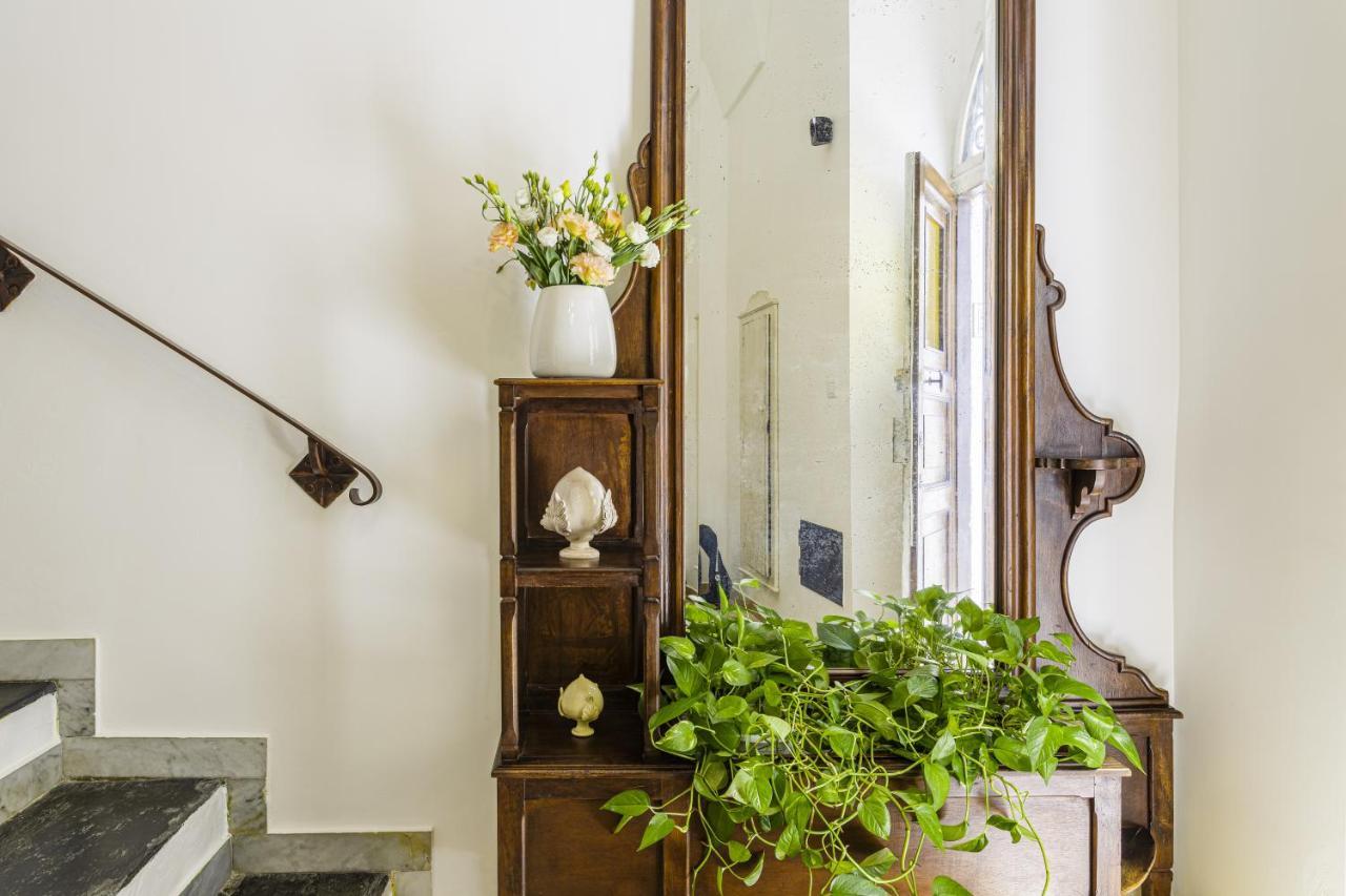 Palazzo Dante Bed & Breakfast อัลลิสเต ภายนอก รูปภาพ